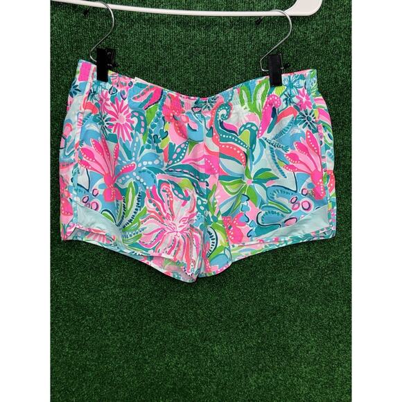 Lilly Pulitzer Pants - Lilly Pulitzer Luxletic Shorts Size Medium